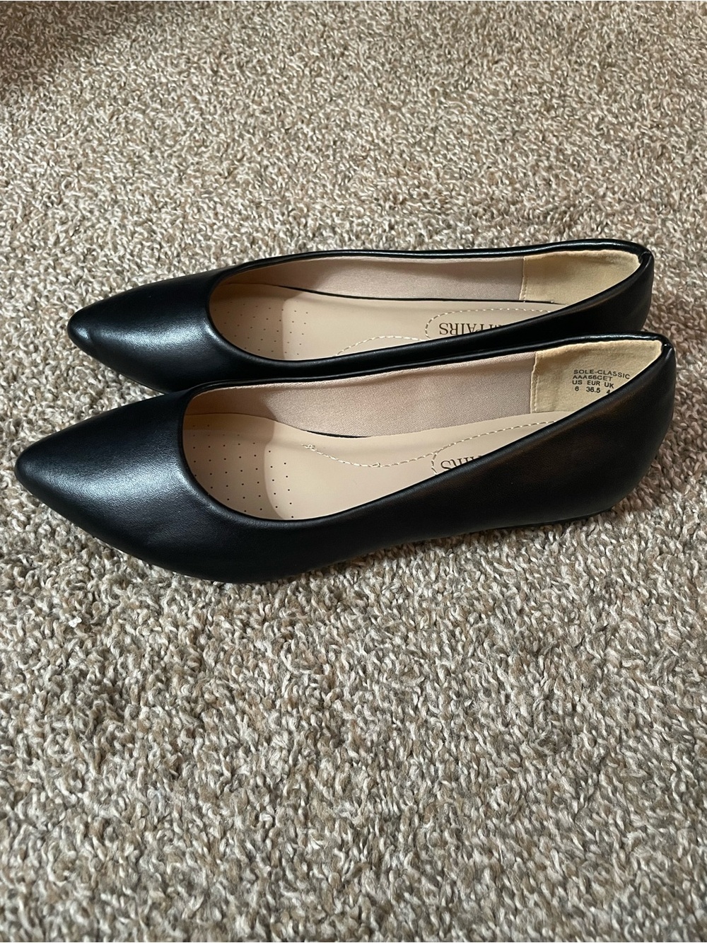 Dream Pairs Black Slip-On Pointed-Toe Ballet Flats Women’s Size 6 US Ballerina